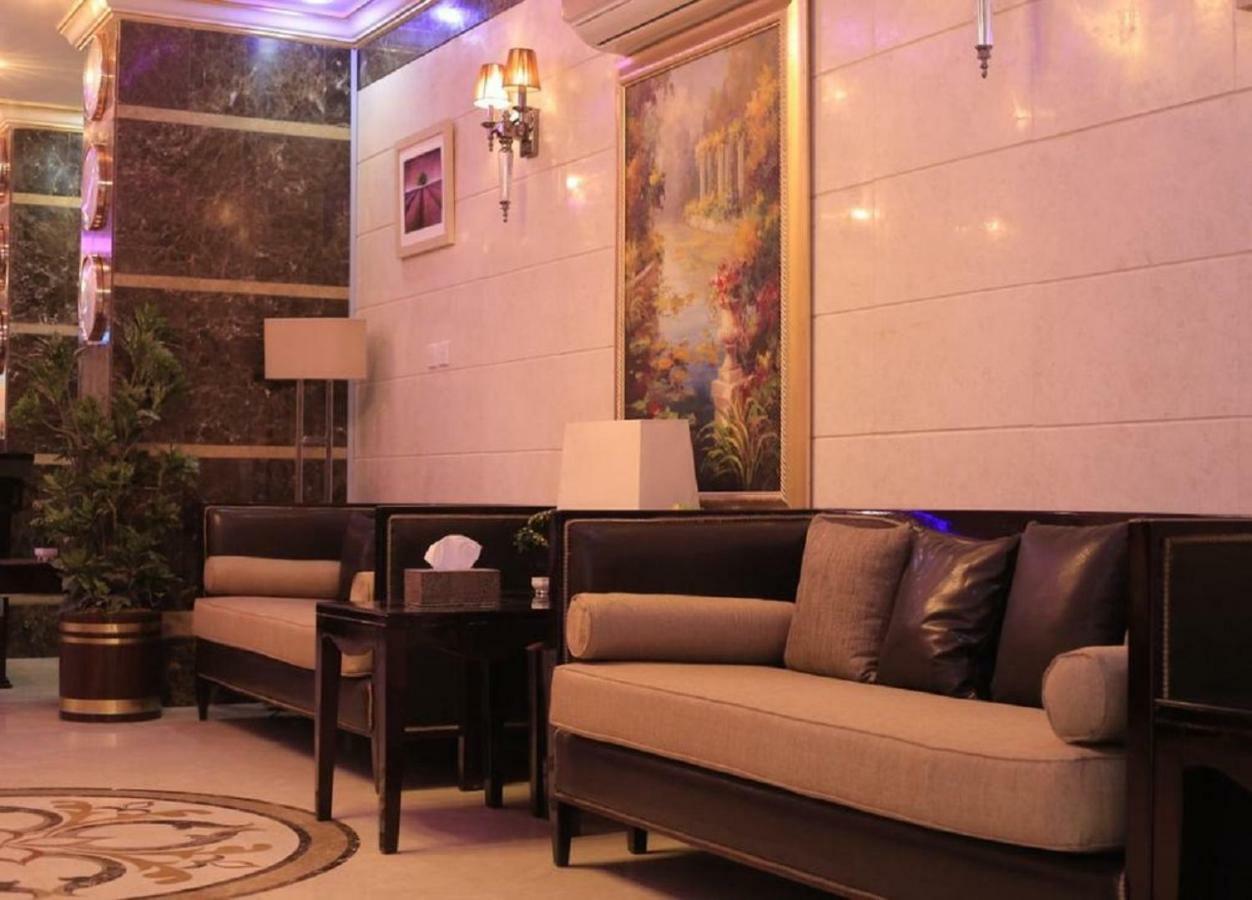 The 40th Pearl Hotel