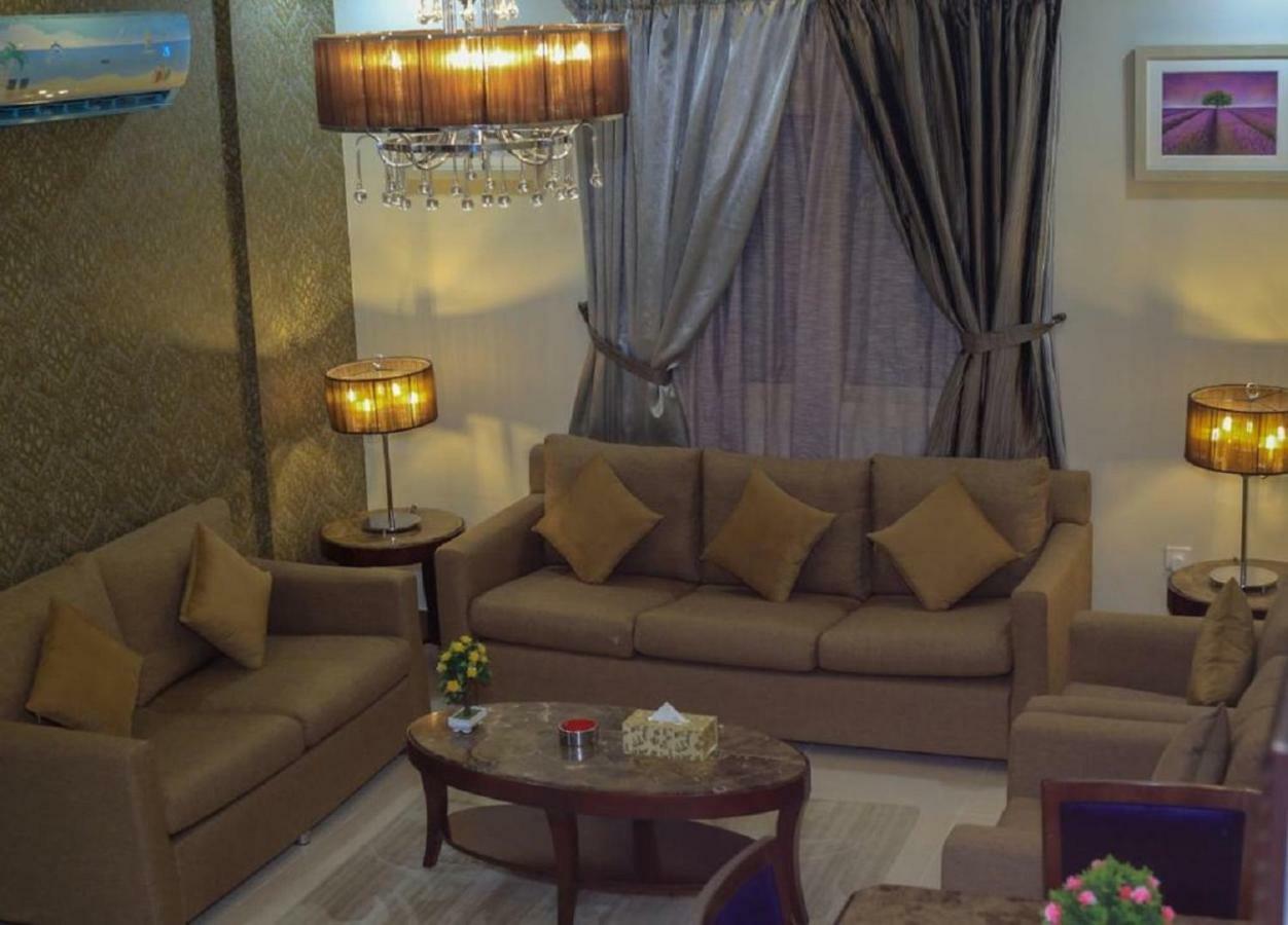 Hotel The 40th Pearl 3*